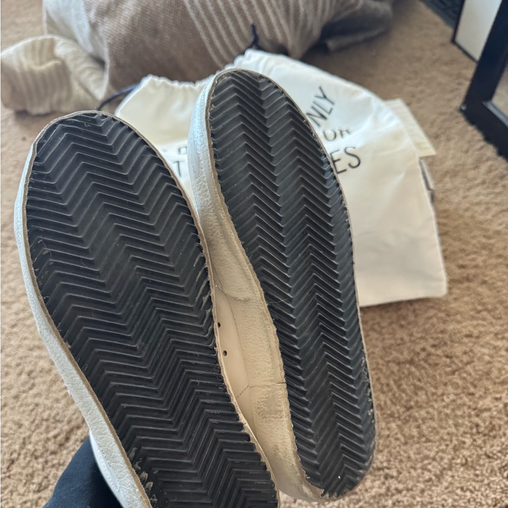 Golden goose 
37 
Never worn, tried on don’t fit - Picture 5 of 12
